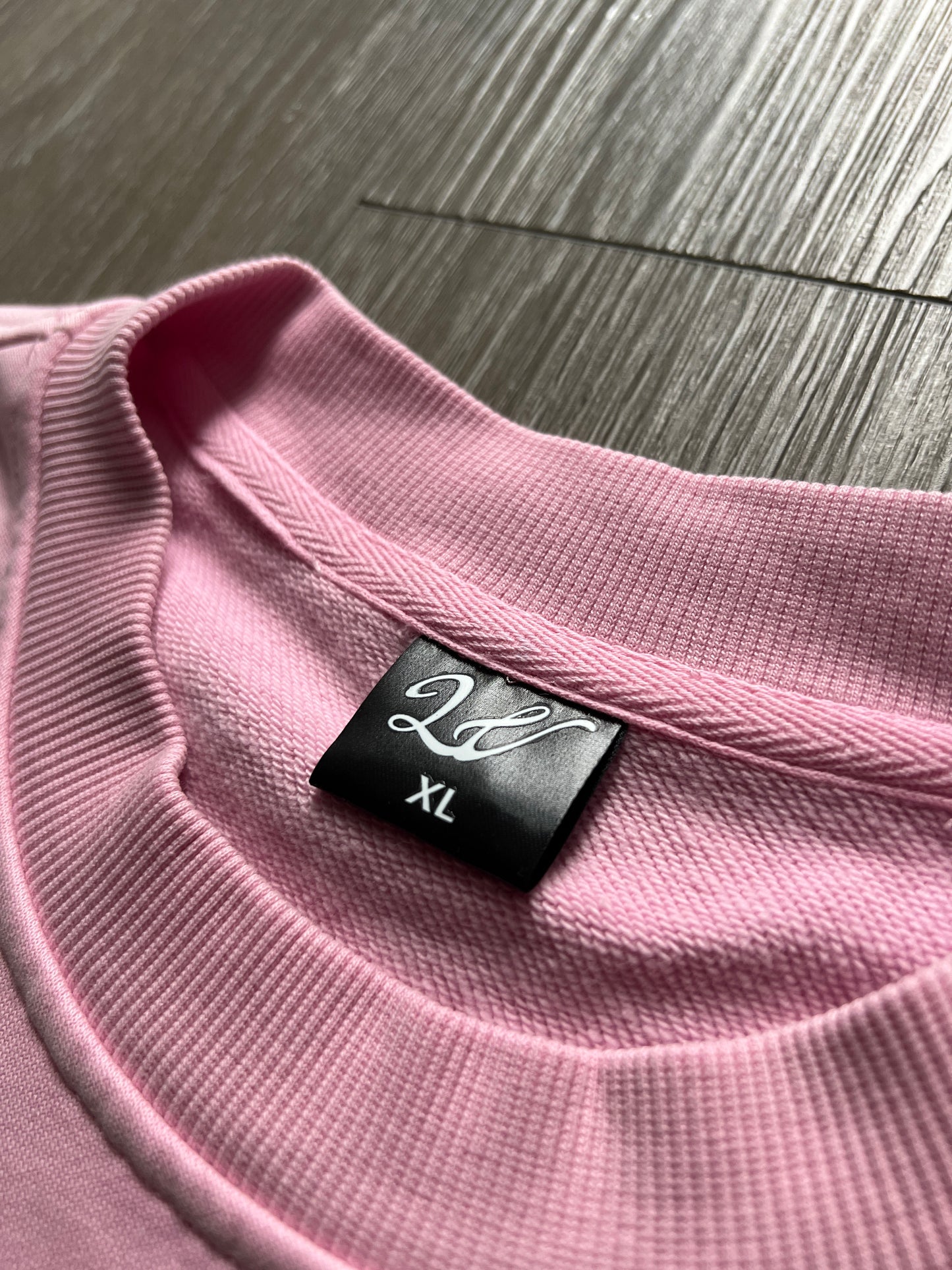 LIGHT PINK ACID WASH LAWVILLE T-SHIRT