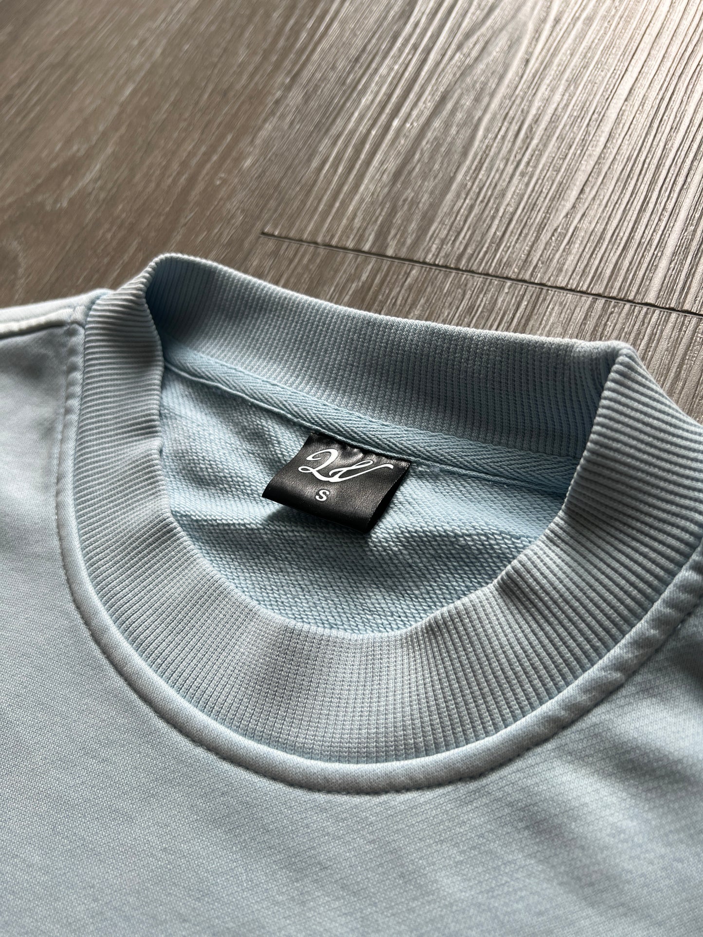 LIGHT BLUE ACID WASH LAWVILLE T-SHIRT