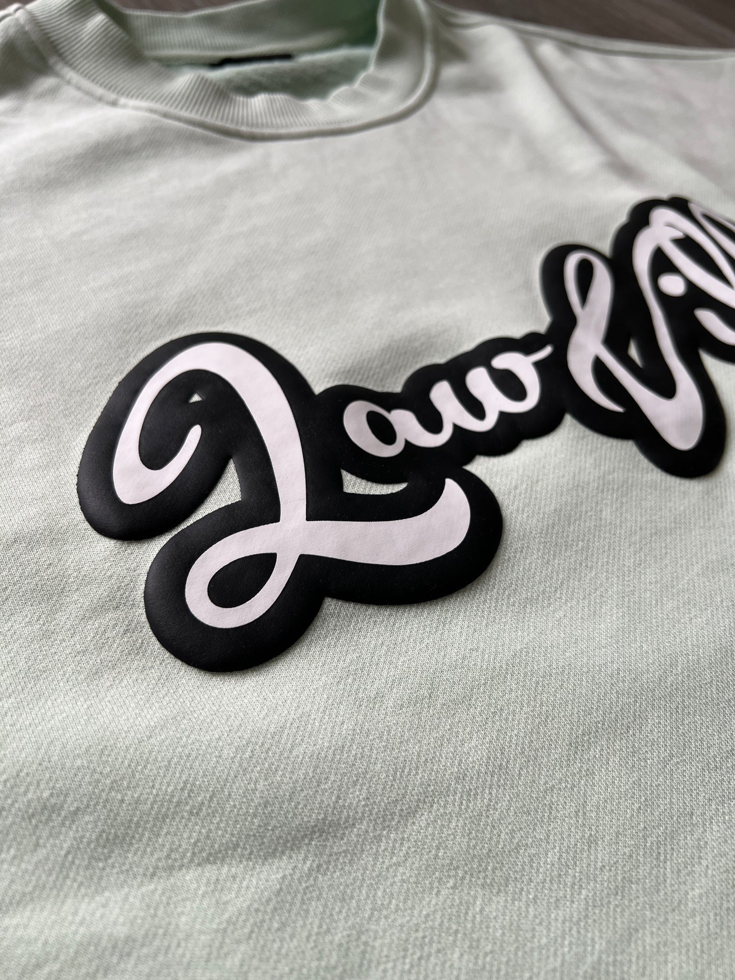 LIGHT GREEN ACID WASH LAWVILLE T-SHIRT
