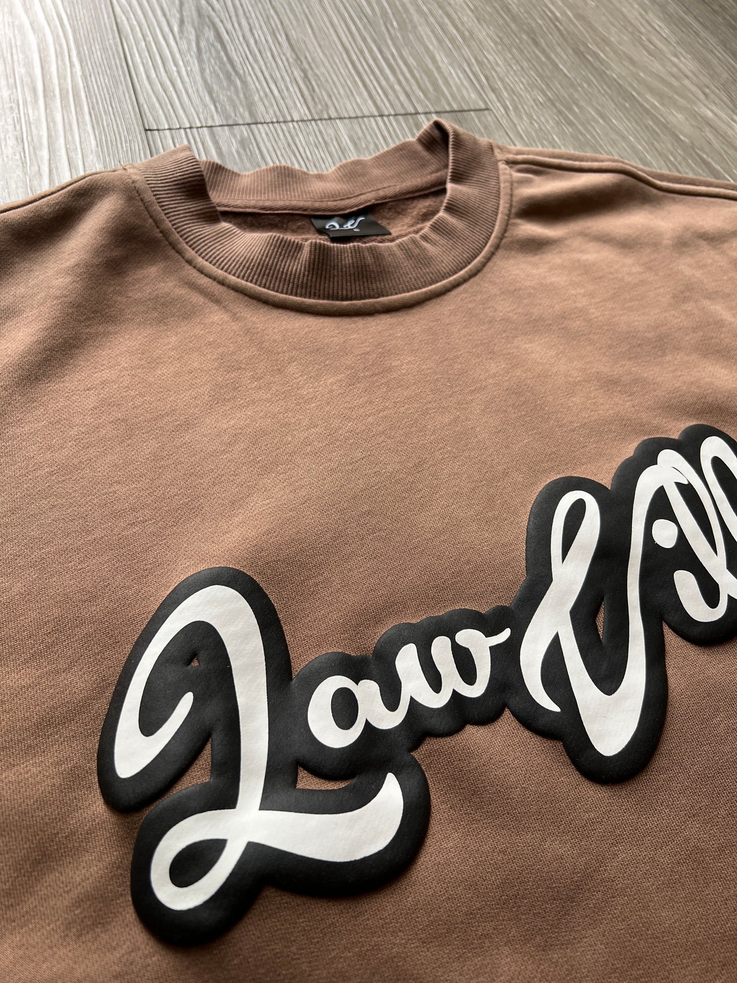 BROWN ACID WASH LAWVILLE T-SHIRT