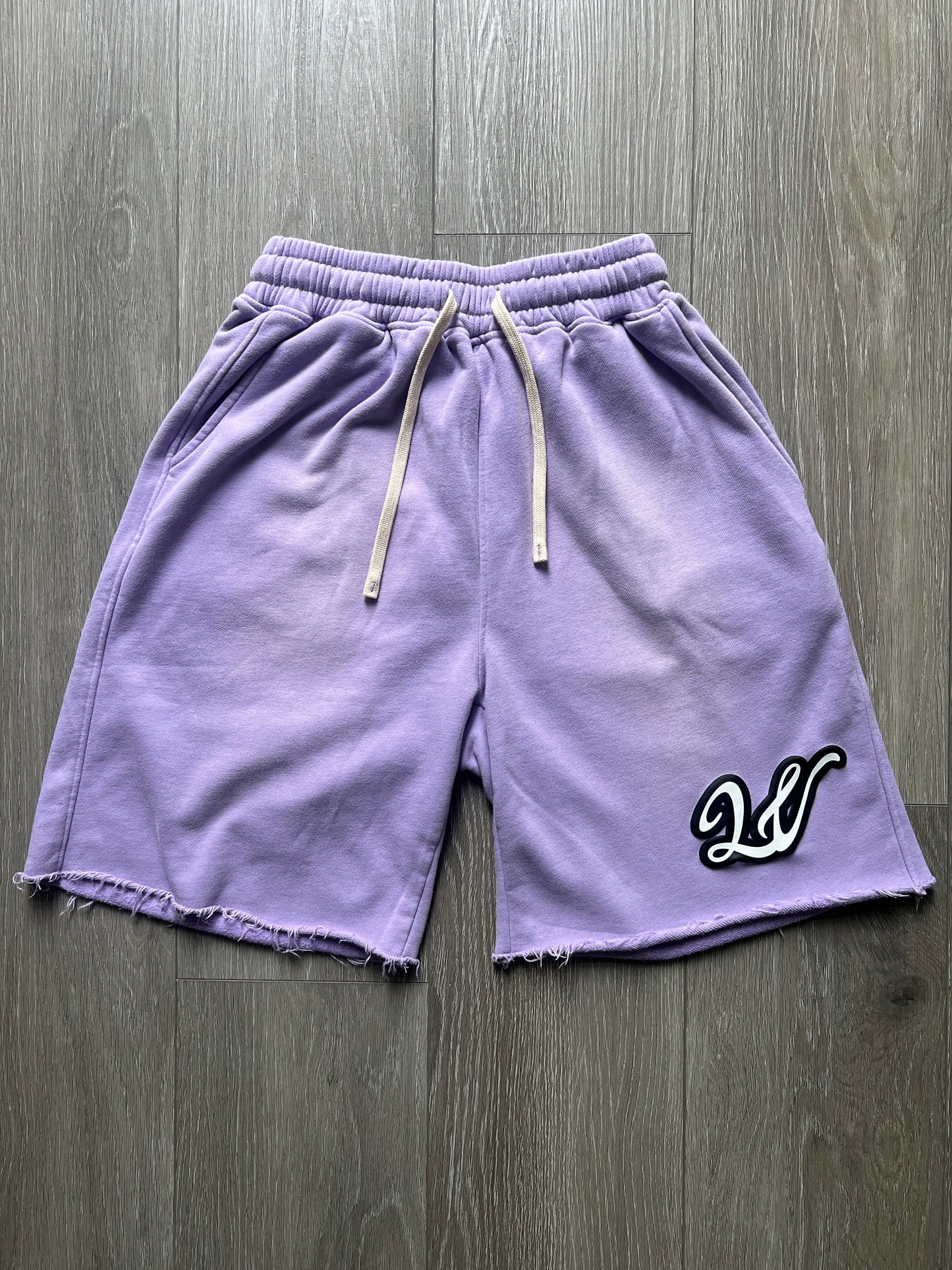 LIGHT PURPLE ACID WASH LAWVILLE SHORTS
