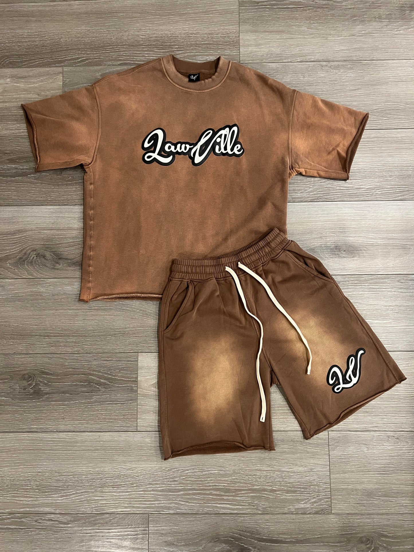 BROWN LAWVILLE ACID WASH SET